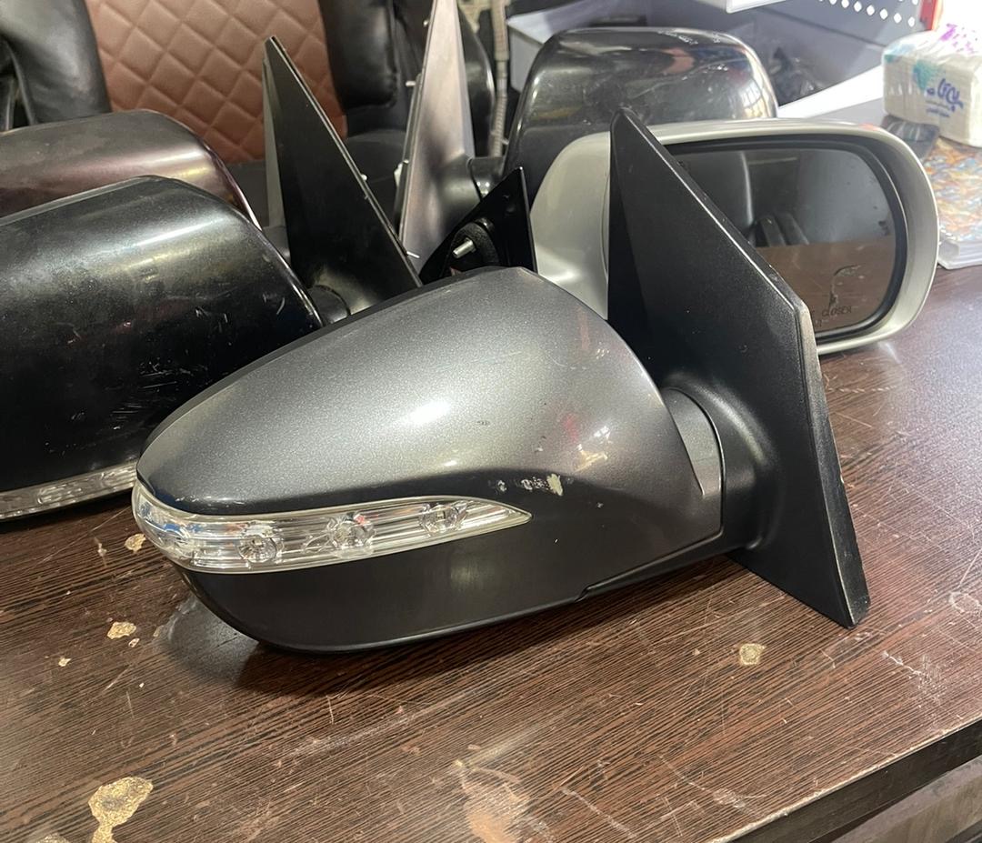 آینه بغل هیوندای توسان سمت راست ۲۰۱۴ تاشو برقی